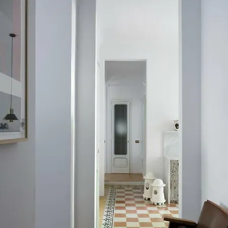 Camera Con Bagno Privato In Elegante Di Design Проживание в семье Милан